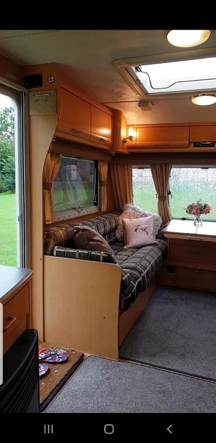 Self Contained Holiday Home Caravan Corsham Exterior photo