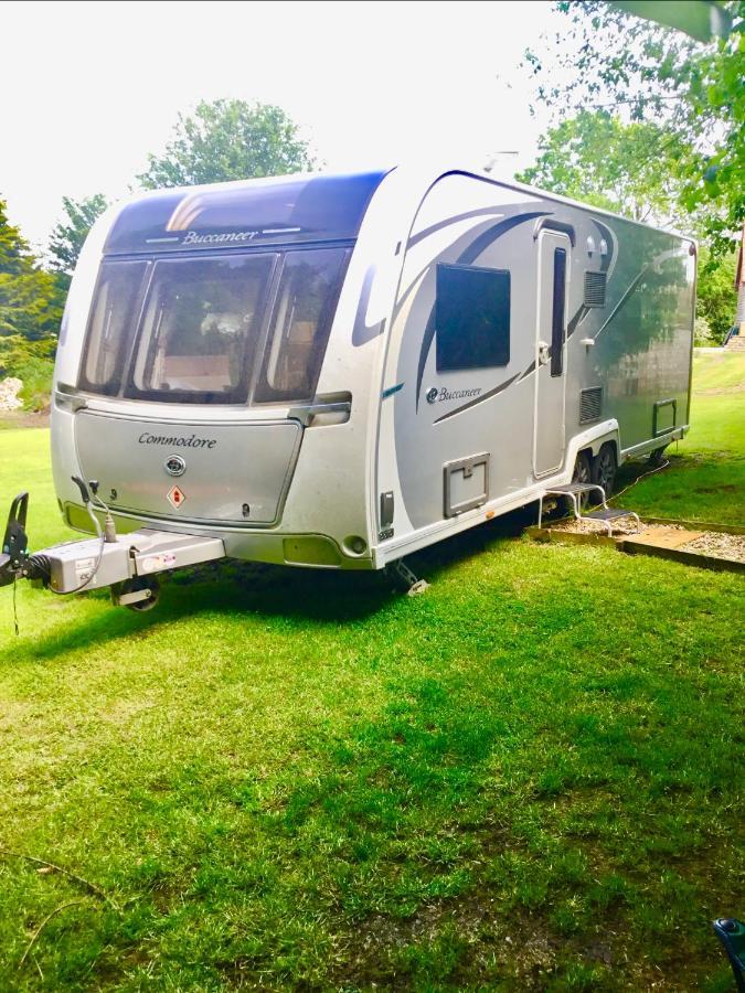 Self Contained Holiday Home Caravan Corsham Exterior photo