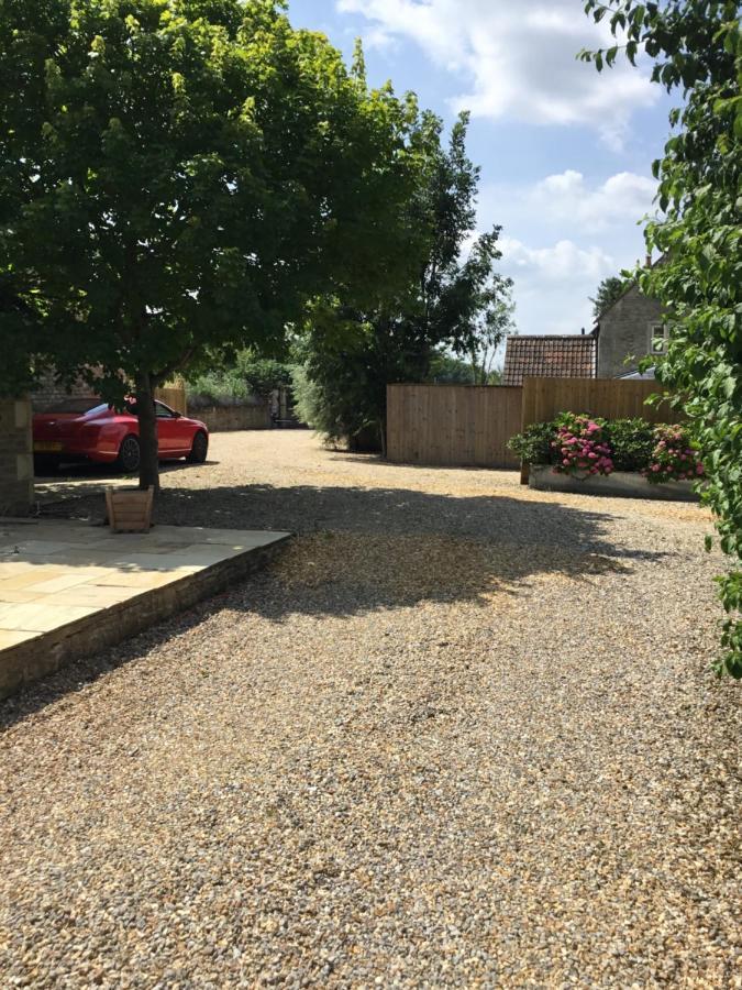 Self Contained Holiday Home Caravan Corsham Exterior photo