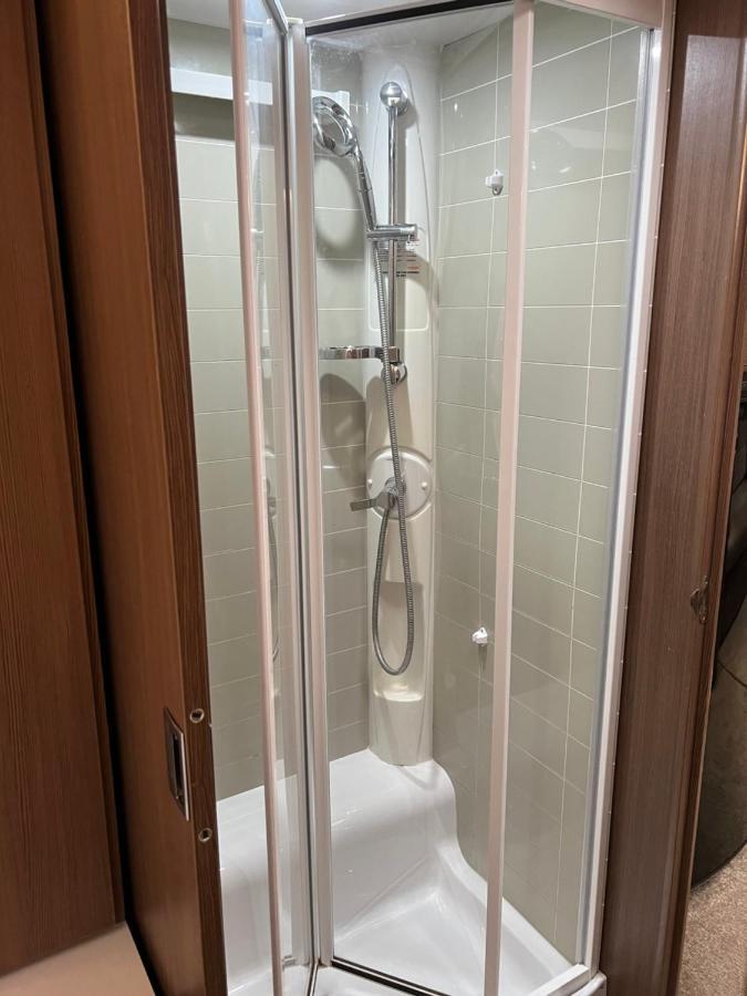 Self Contained Holiday Home Caravan Corsham Exterior photo